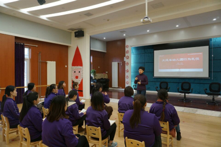 不負春光 再啟新程——大風車翡翠外灘園新學期籌備工作側記