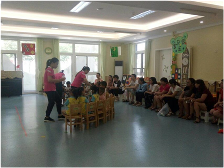 清涼一夏?快樂嬉水 ——大風車翡翠外灘幼兒園學期匯報展示暨嬉水節活動實錄