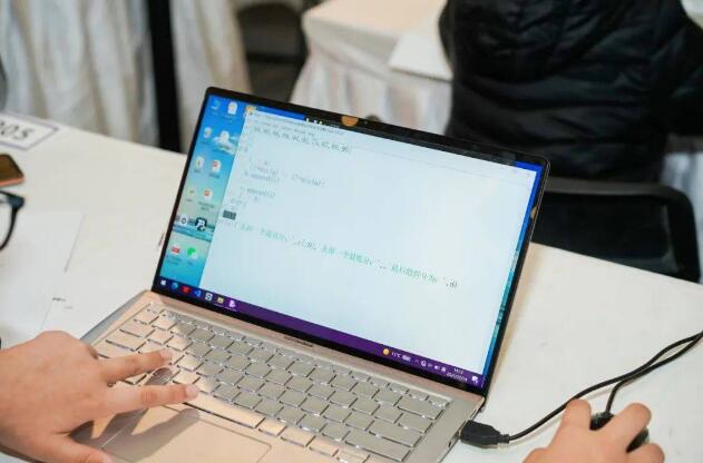 想要零基礎入門機器人編程？先從少兒編程做起？