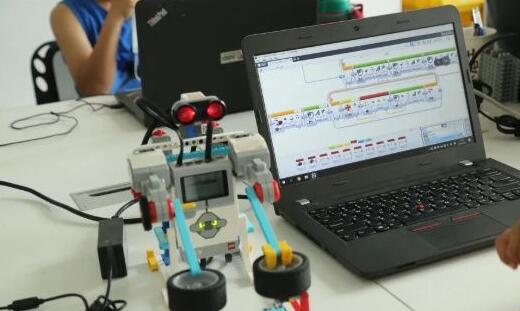 學少兒編程和不學編程的孩子有什么差別？